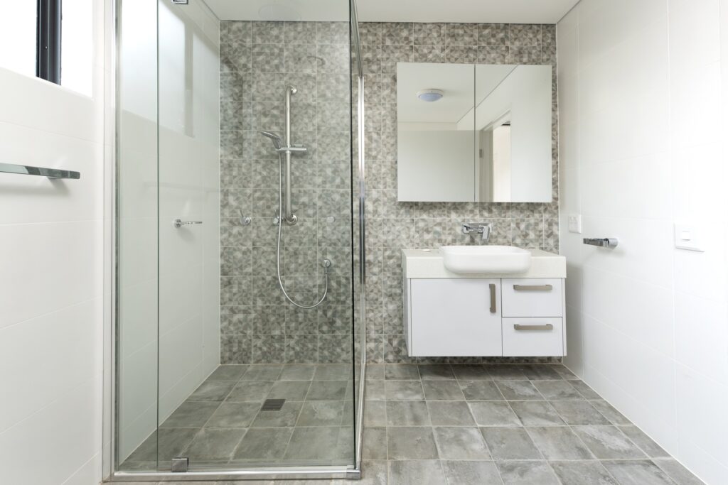 adam_6_bath